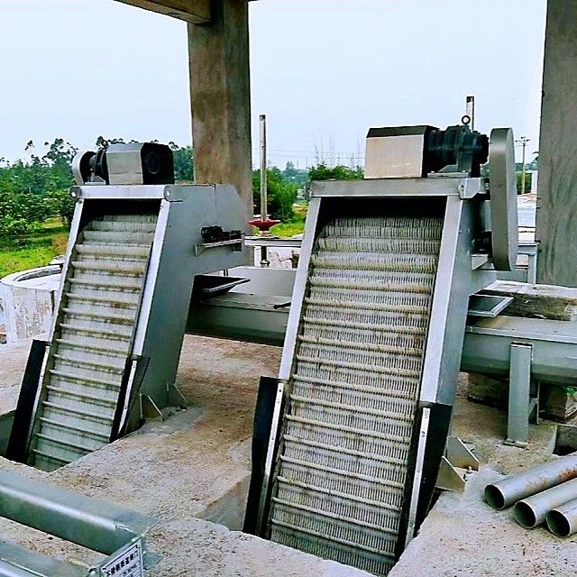 24 Jam Otomatis Berjalan Mechanical Bar Screen Untuk Air Hujan Dan Limbah Pumping Stasiun